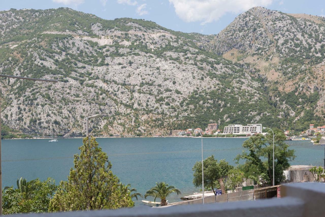 Apartment Medusa Risan Exterior foto